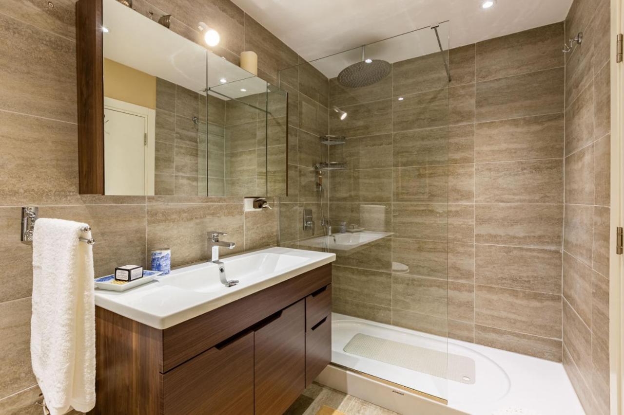Apartment Phenomenal